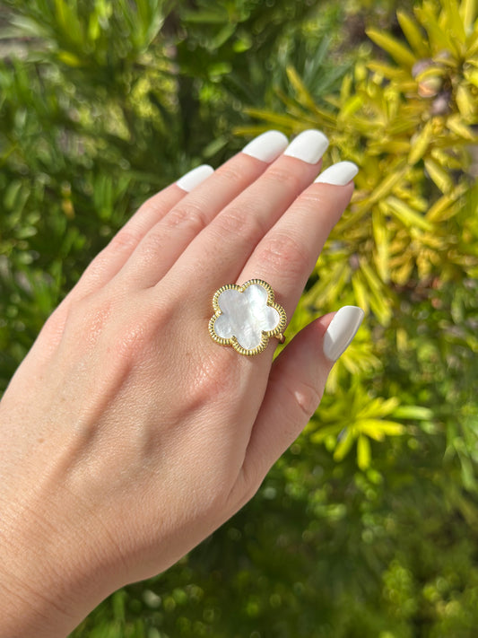 Flower ring