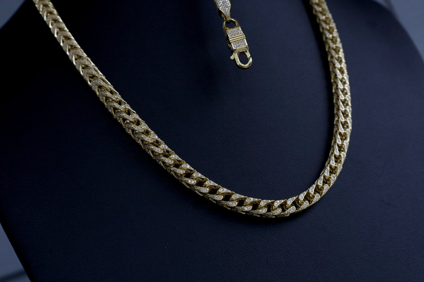 Frozen Chain Set