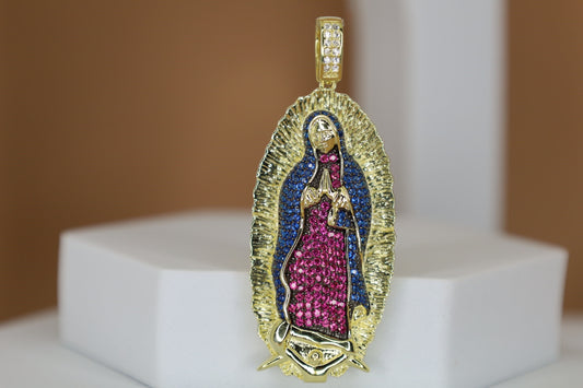 Virgen Pendant