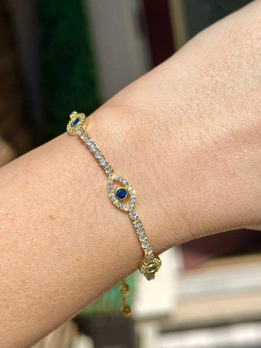 Adjustable Eye Bracelet