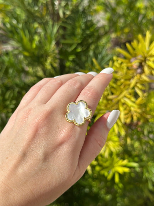 Flower ring