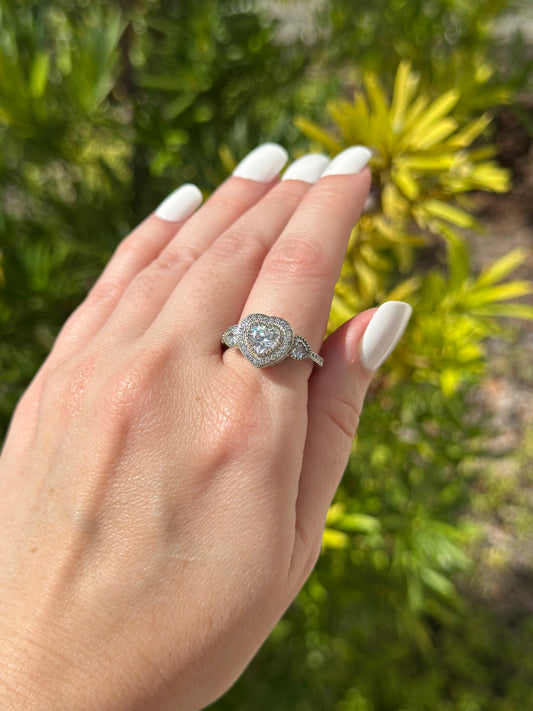 Silver heart ring