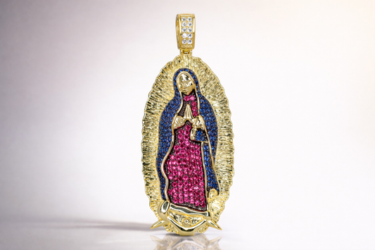 Virgen Pendant