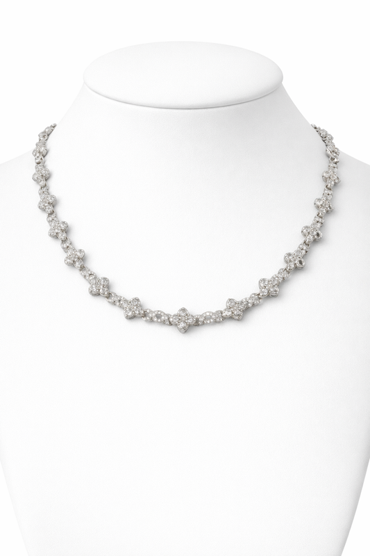 Flowinit Necklace Set