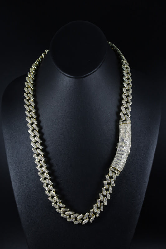 Ice Stand out Chain