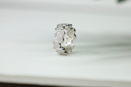 Heart World ring